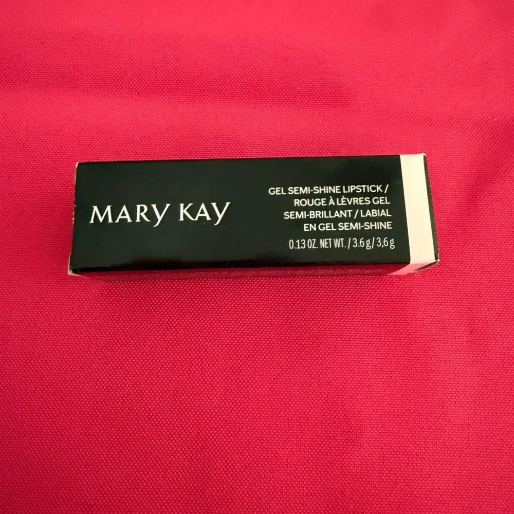 Mary Kay Gel Semi-Shine Lipstick - Red Smolder New in Box